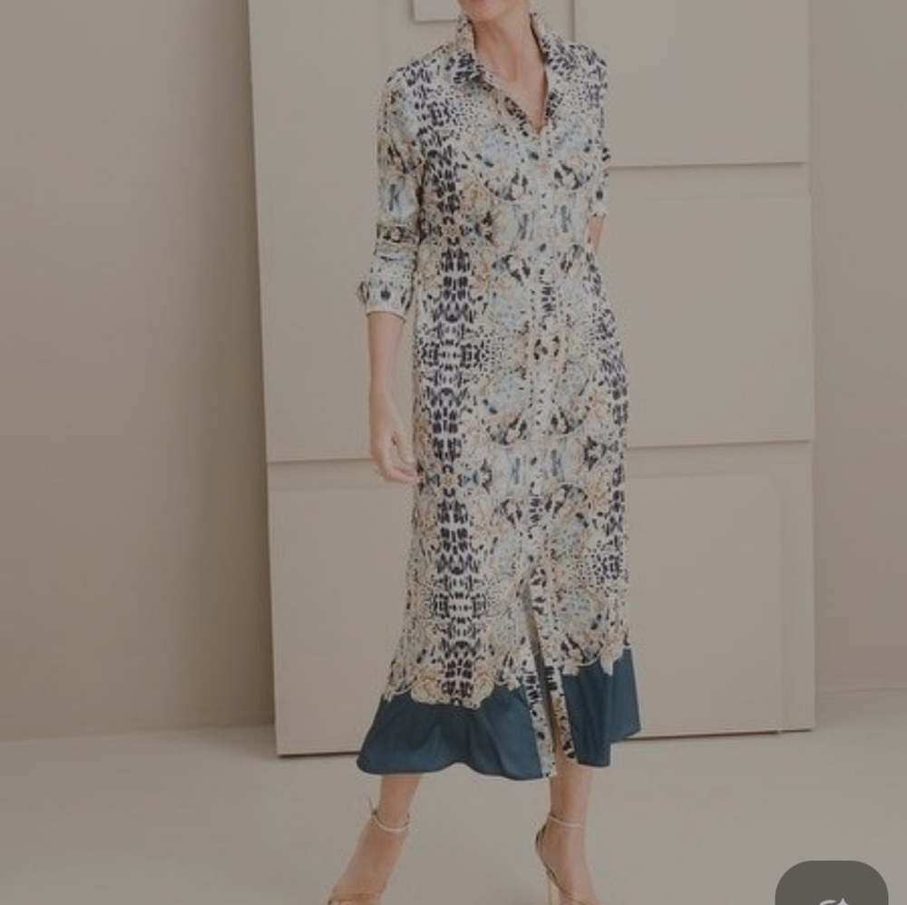 Elegant Blue Patterned Maxi Dress